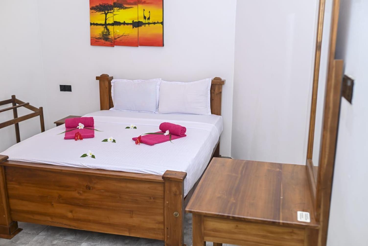 Negombo Royal Villa By Hotel Oviniru Exteriér fotografie